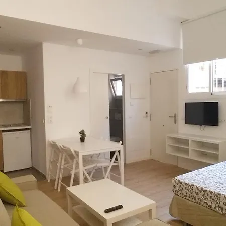 Clavero Málaga